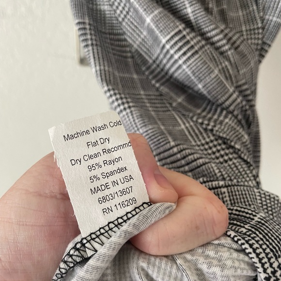 Velvet Torch plaid printed ruffle sleeves dress - Picture 8 of 8